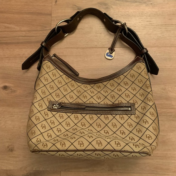 Dooney & Bourke Handbags - Dooney & Bourke Shoulder bag